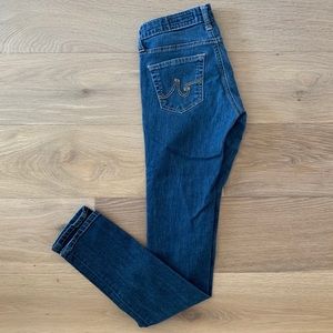 AG ‘the jegging’ skinny blue jeans